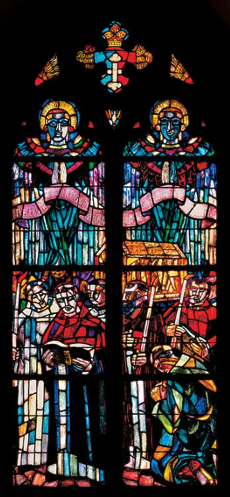 La procession des fidèles et des religieux, et la célébration de Dieu par les martyrs